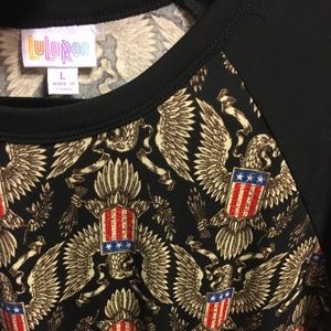 NWT LuLaRoe American Eagle Patriotic Randy Tee